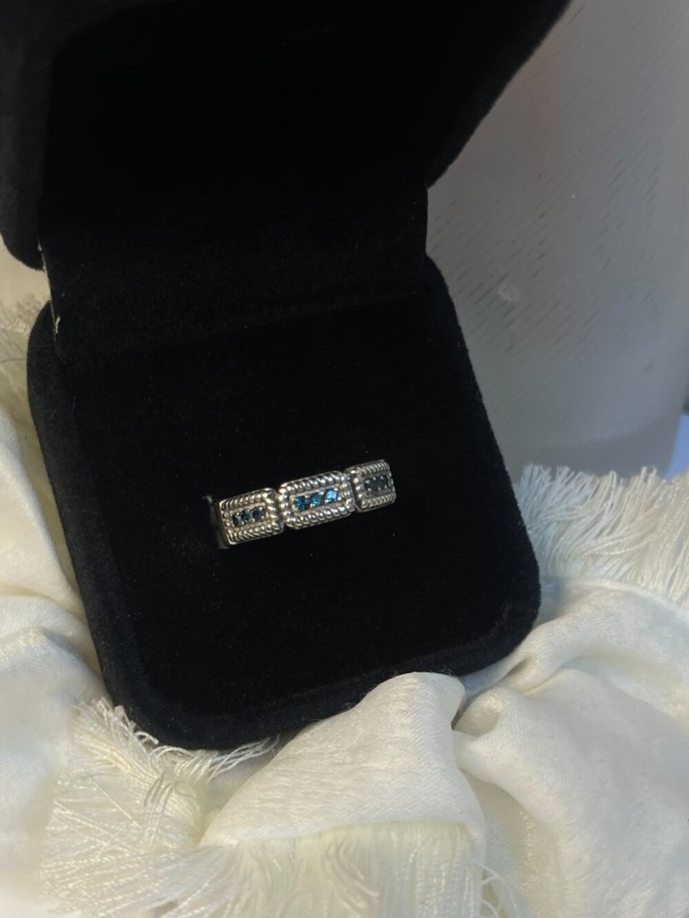 Genuine Blue Diamond Ring 925 Sterling Silver Size 6 Marked SJ 925
